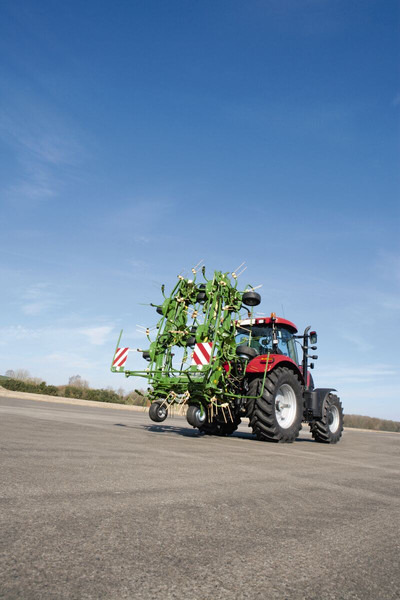 Krone gedragen schudders KW - آلة تيبيس العشب/ آلة جمع العشب: صورة 3 Krone gedragen schudders KW - آلة تيبيس العشب/ آلة جمع العشب: صورة 3