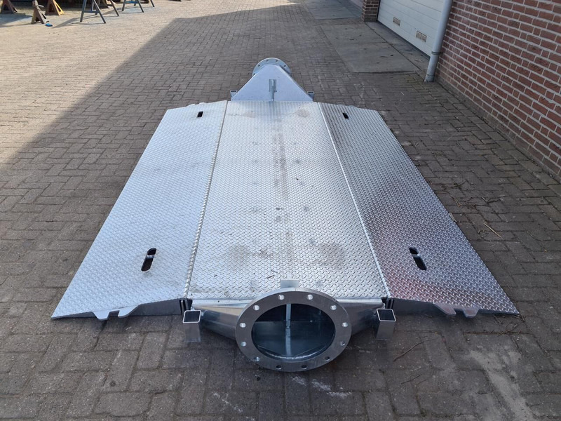 Leidingdrempel / road ramp - معدات المناولة: صورة 4 Leidingdrempel / road ramp - معدات المناولة: صورة 4