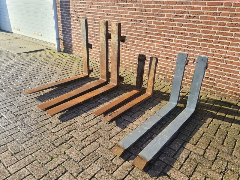 Onbekend - شوكة - معدات المناولة: صورة 2 Onbekend - شوكة - معدات المناولة: صورة 2