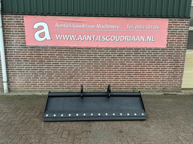 Onbekend - معدات الثروة الحيوانية: صورة 1 Onbekend - معدات الثروة الحيوانية: صورة 1