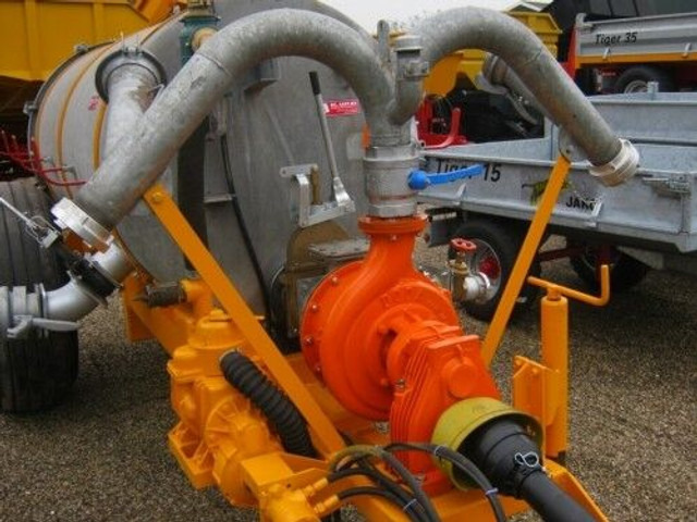 Onbekend - آلة رش السماد الطبيعي: صورة 1 Onbekend - آلة رش السماد الطبيعي: صورة 1