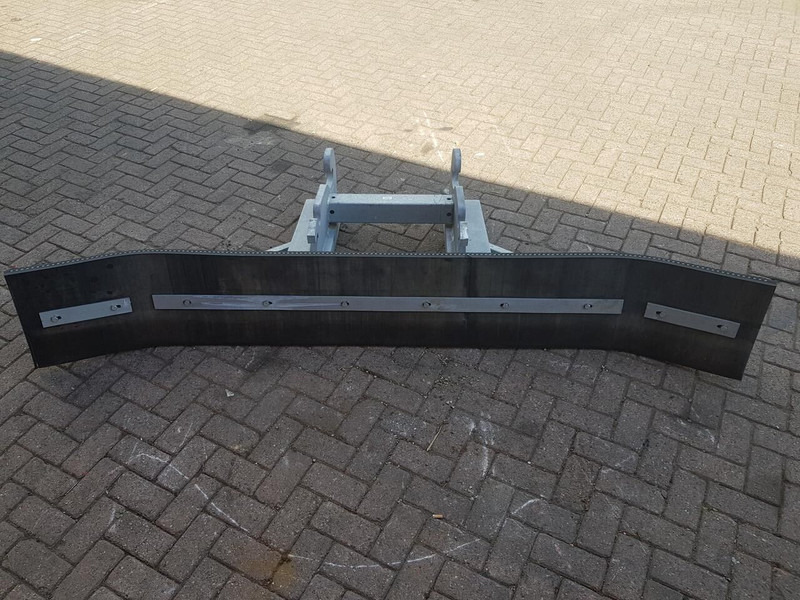 Rubberschuif /modderschuif CW 2/3 - معدات حرث التربة: صورة 4 Rubberschuif /modderschuif CW 2/3 - معدات حرث التربة: صورة 4