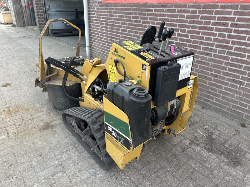 Stobbenfrees SC30TX - Gebruikt - آلة طحن جذوع الأشجار: صورة 4 Stobbenfrees SC30TX - Gebruikt - آلة طحن جذوع الأشجار: صورة 4