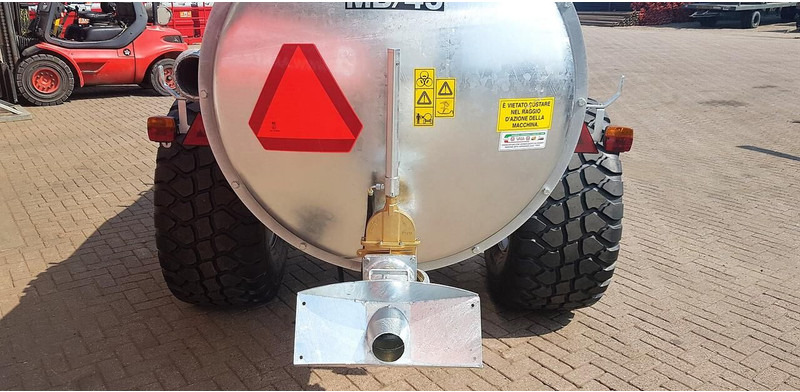 Vaia MB 45 Water tank - آلة رش السماد الطبيعي: صورة 5 Vaia MB 45 Water tank - آلة رش السماد الطبيعي: صورة 5