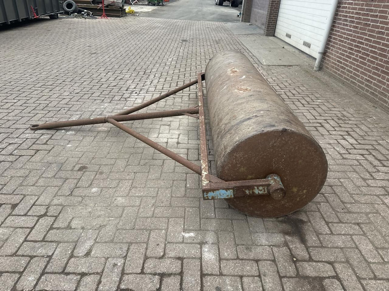 Landrol - Gebruikt - اسطوانة المزرعة: صورة 4 Landrol - Gebruikt - اسطوانة المزرعة: صورة 4
