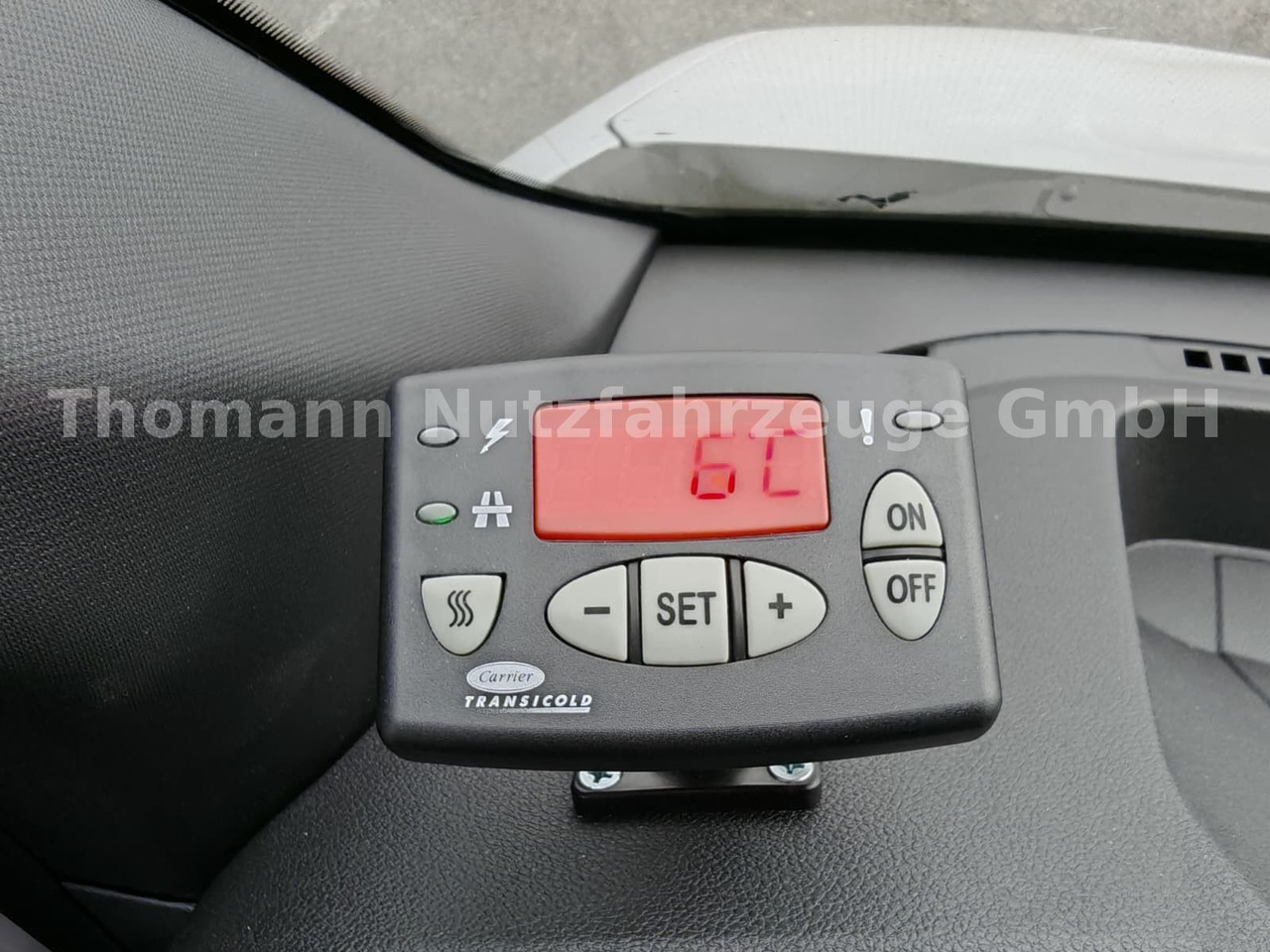 شاحنة مُبرّدة للتوصيل Renault NEW Master Kühlkastenwagen Xarios 300 GH: صورة 21