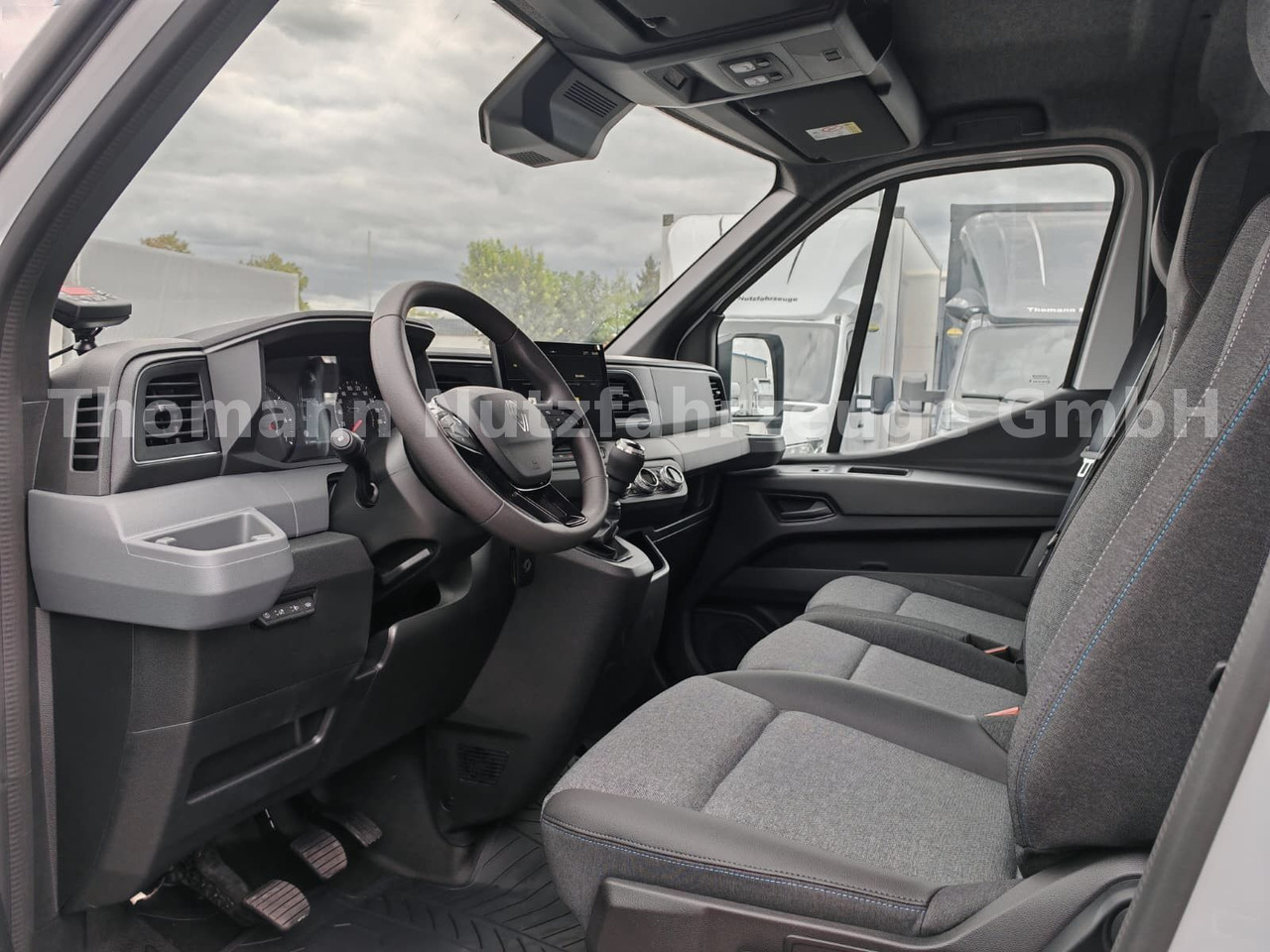 شاحنة مُبرّدة للتوصيل Renault NEW Master Kühlkastenwagen Xarios 300 GH: صورة 13
