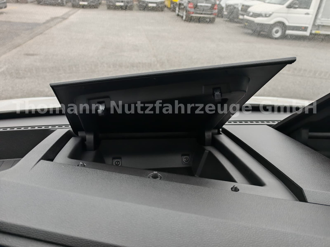 شاحنة مُبرّدة للتوصيل Renault NEW Master Kühlkastenwagen Xarios 300 GH: صورة 25