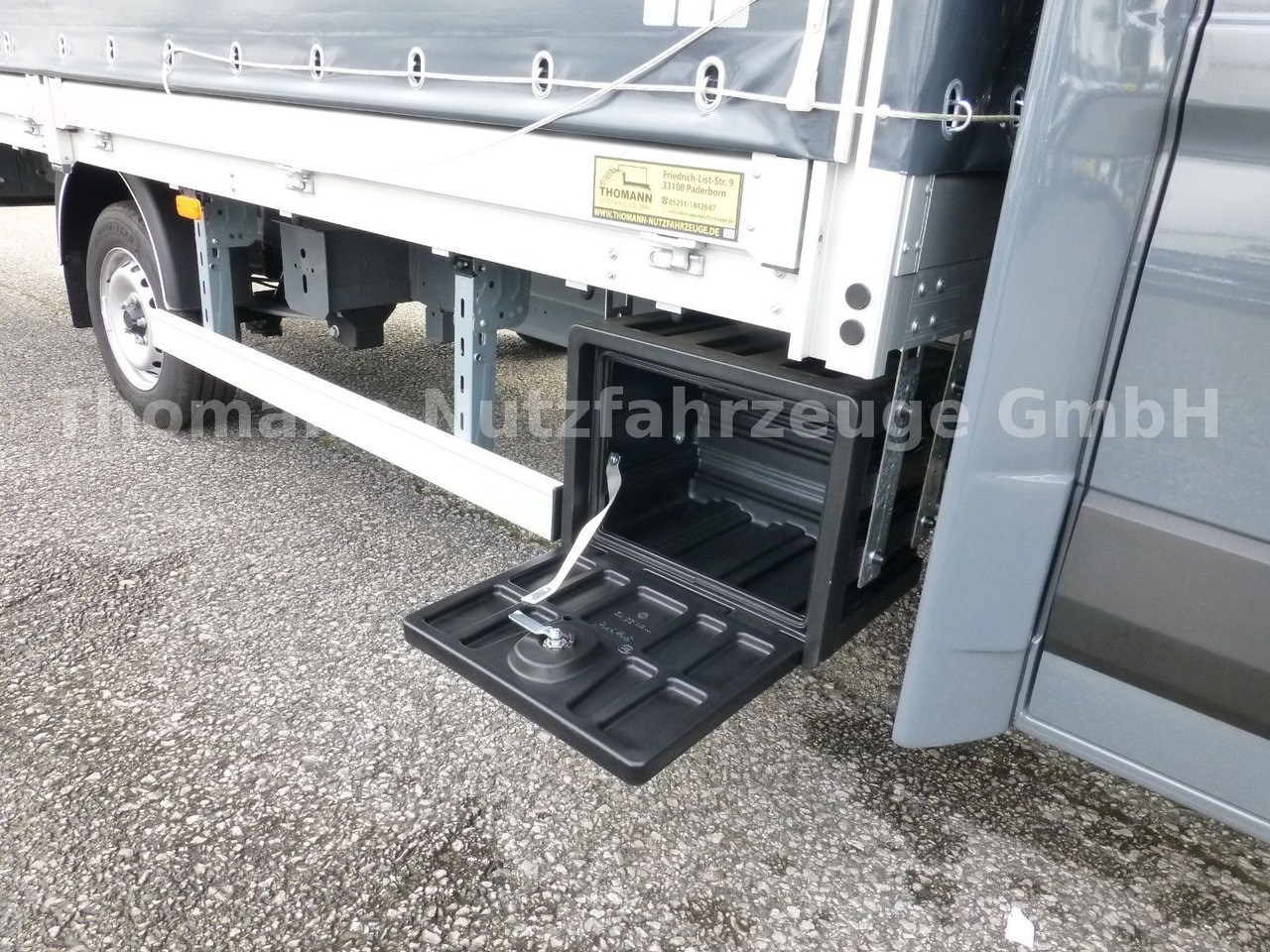 شاحنة ستارة جانبية Renault NEW Master Pritsche Plane Premium 2025: صورة 12