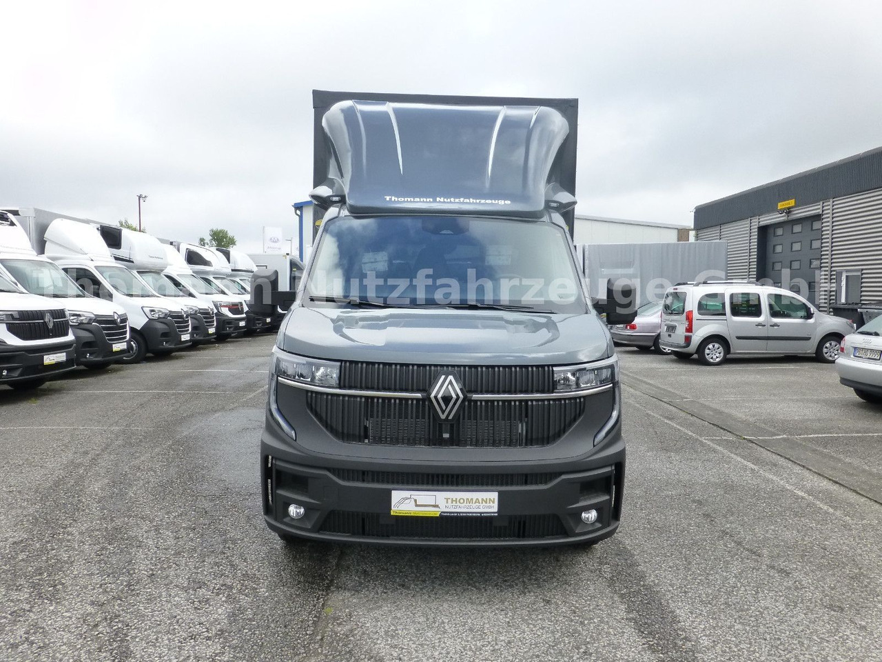 Renault NEW Master Pritsche Plane Premium 2025 - شاحنة ستارة جانبية: صورة 4 Renault NEW Master Pritsche Plane Premium 2025 - شاحنة ستارة جانبية: صورة 4