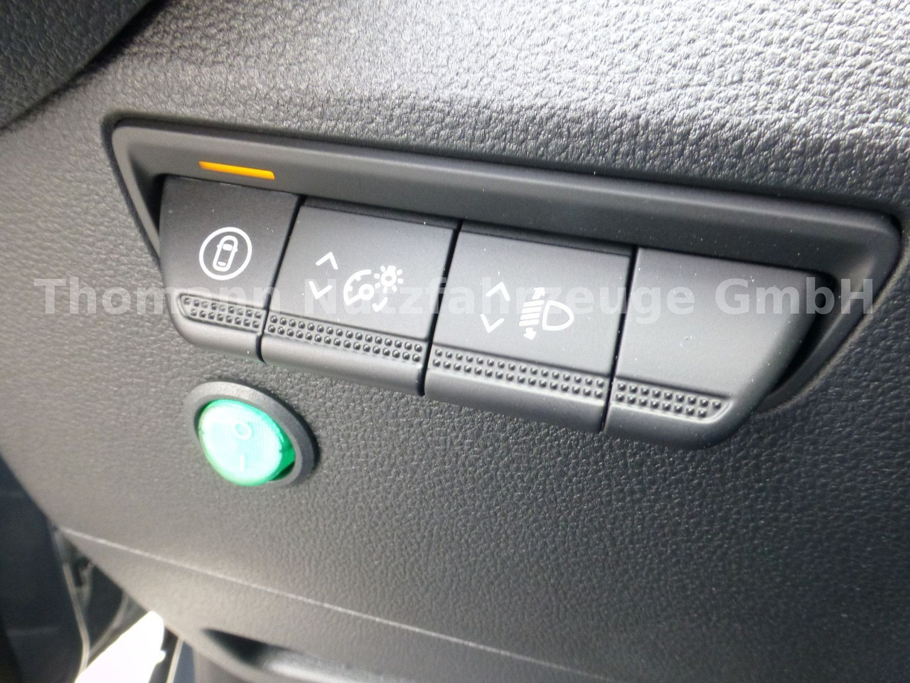 شاحنة ستارة جانبية Renault NEW Master Pritsche Plane Premium 2025: صورة 22