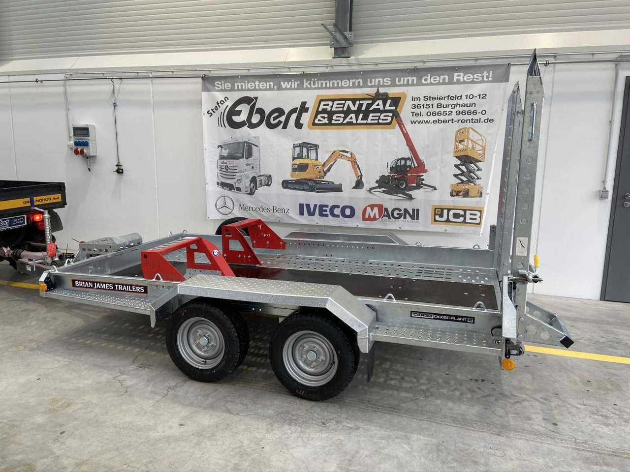 Brian James Cargo Digger Plant 2 / Länge: 3.200mm / 3.500kg - مقطورة مسطحة منخفضة: صورة 4 Brian James Cargo Digger Plant 2 / Länge: 3.200mm / 3.500kg - مقطورة مسطحة منخفضة: صورة 4