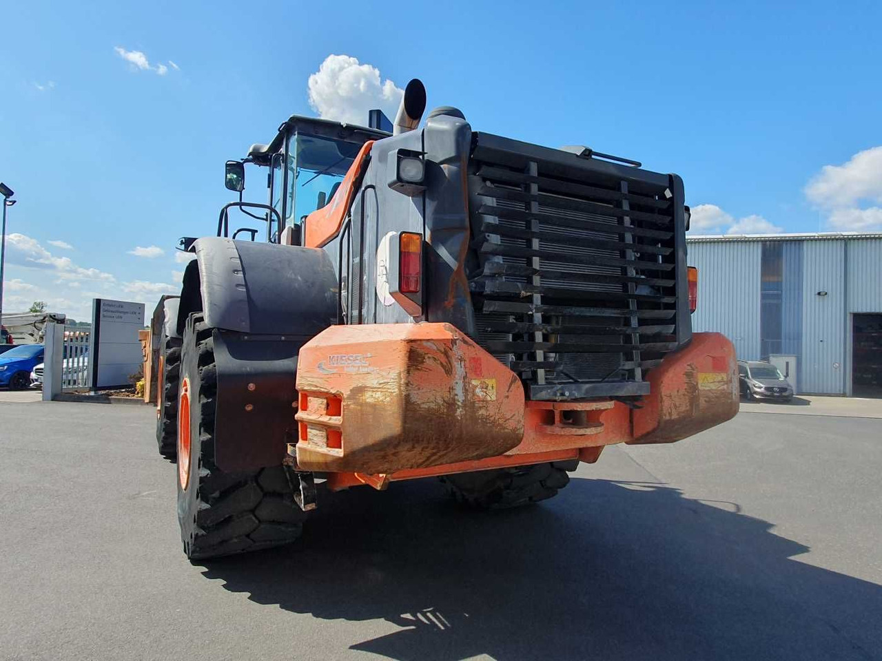 Hitachi ZW 370-5B / nur 6.820h ! / 2014 / Schaufel - اللودر بعجل: صورة 4 Hitachi ZW 370-5B / nur 6.820h ! / 2014 / Schaufel - اللودر بعجل: صورة 4