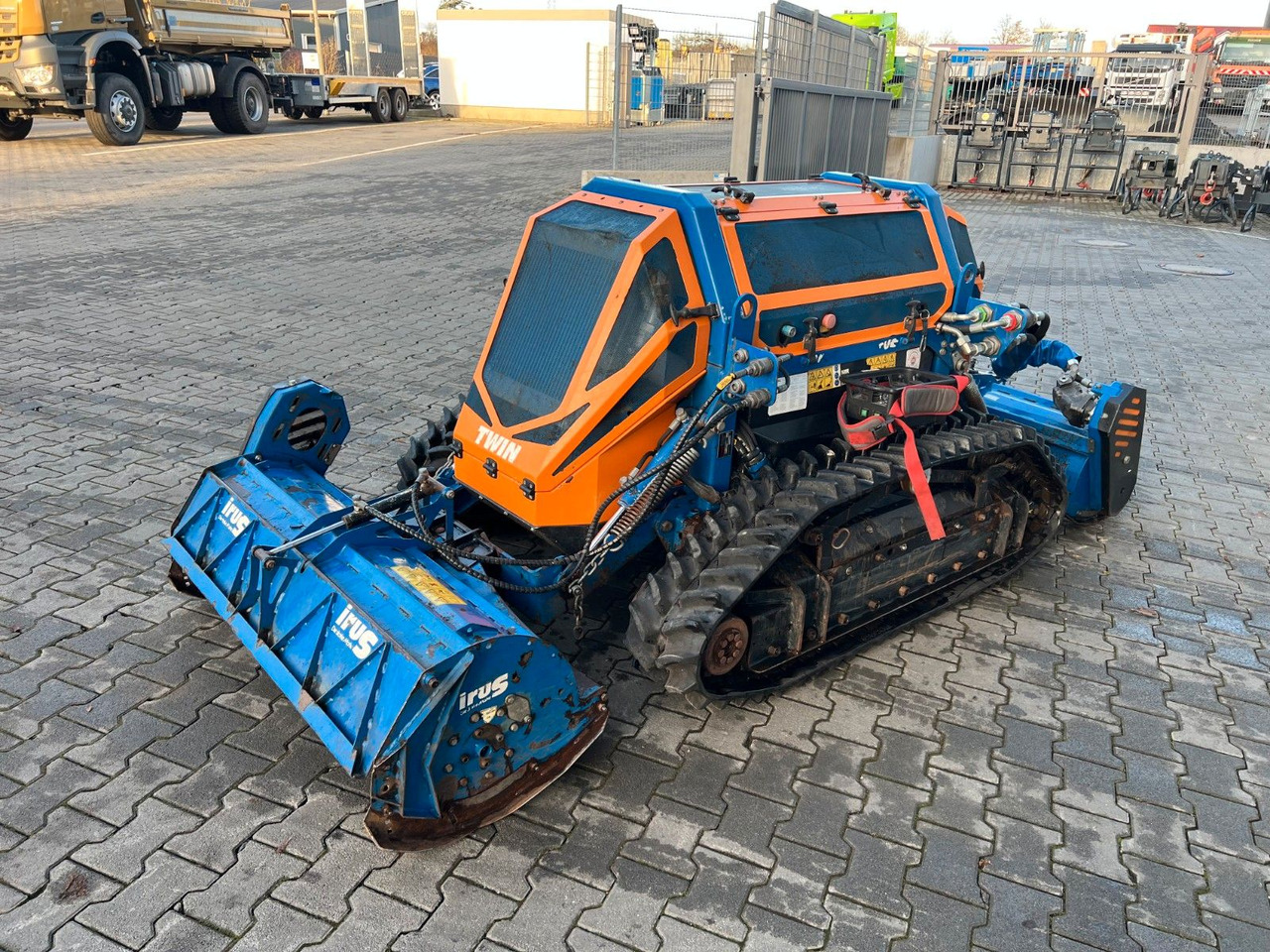 ماكينات قطع الحشائش الغابات Irus Twin 75V2 Raupe / Mulcher / Funk: صورة 8