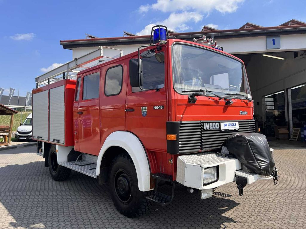Iveco 90-16 AW 4x4 LF8 Feuerwehr Standheizung 9 Sitze Iveco 90-16 AW 4x4 LF8 Feuerwehr Standheizung 9 Sitze - سيارة إطفاء: صورة 3 Iveco 90-16 AW 4x4 LF8 Feuerwehr Standheizung 9 Sitze Iveco 90-16 AW 4x4 LF8 Feuerwehr Standheizung 9 Sitze - سيارة إطفاء: صورة 3