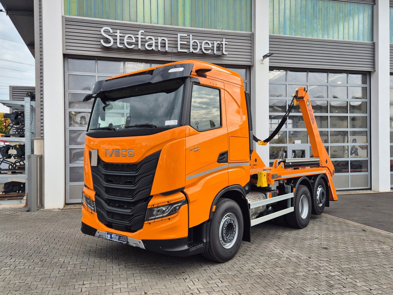Iveco AS280X58Y/ PS ON Hiab FTR18 Funk AHK Bett Cam - شاحنة قلاب: صورة 2 Iveco AS280X58Y/ PS ON Hiab FTR18 Funk AHK Bett Cam - شاحنة قلاب: صورة 2