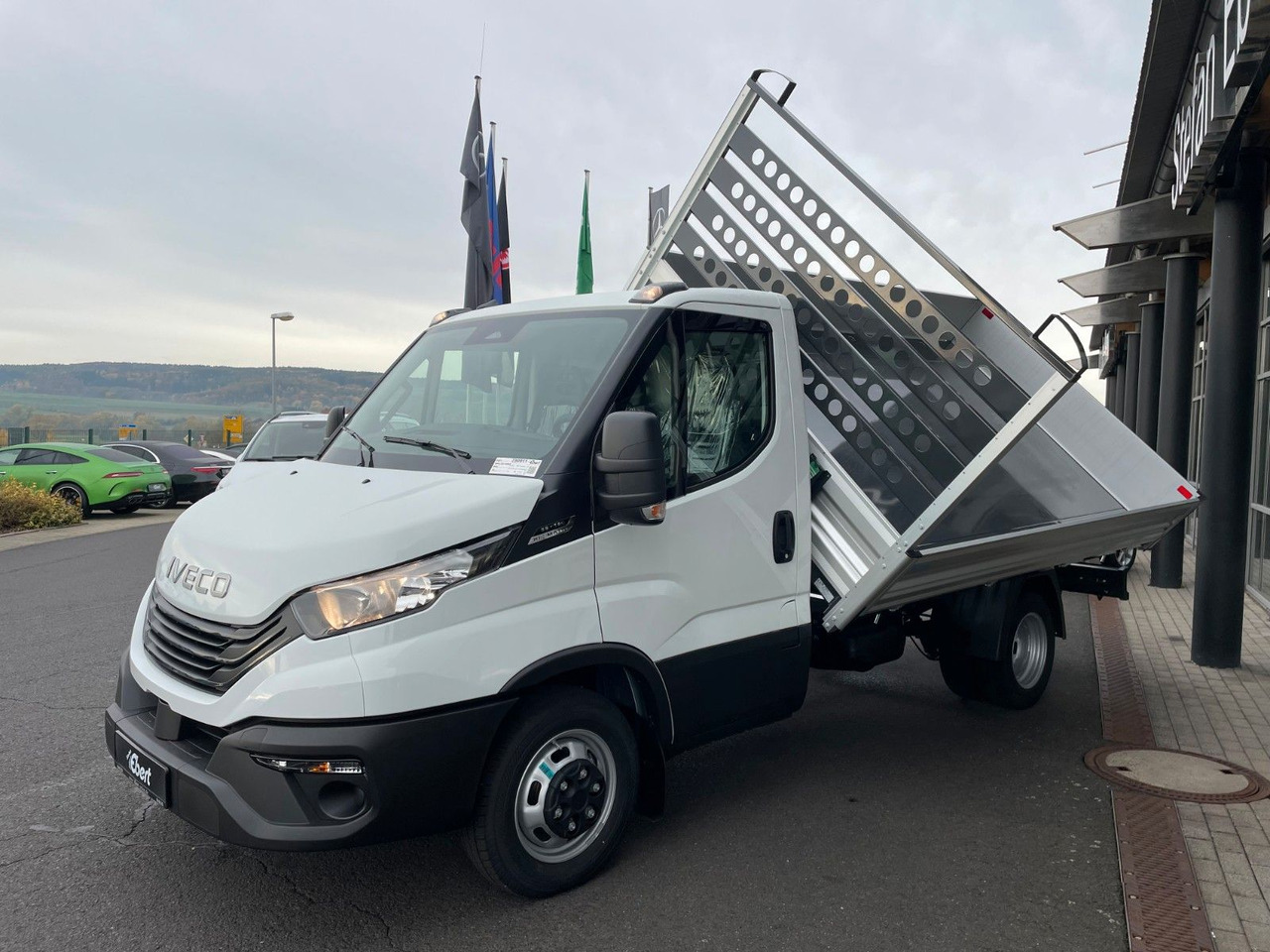 Iveco Daily 35C14 A8 *R3.450mm*Automatik* 7x vorhanden - قلاب صغير: صورة 5 Iveco Daily 35C14 A8 *R3.450mm*Automatik* 7x vorhanden - قلاب صغير: صورة 5