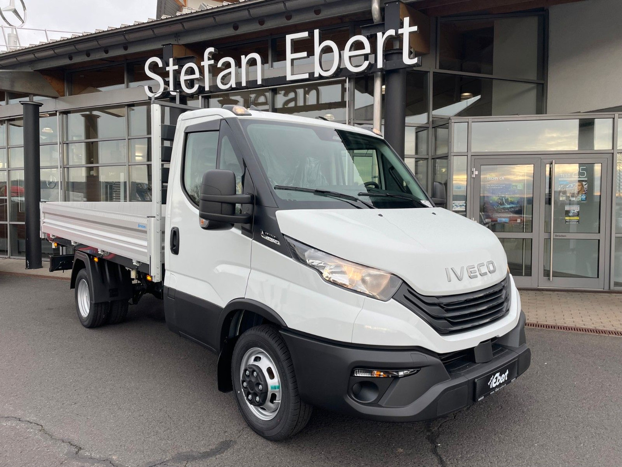 Iveco Daily 35C14 A8 *R3.450mm*Automatik* 7x vorhanden - قلاب صغير: صورة 2 Iveco Daily 35C14 A8 *R3.450mm*Automatik* 7x vorhanden - قلاب صغير: صورة 2