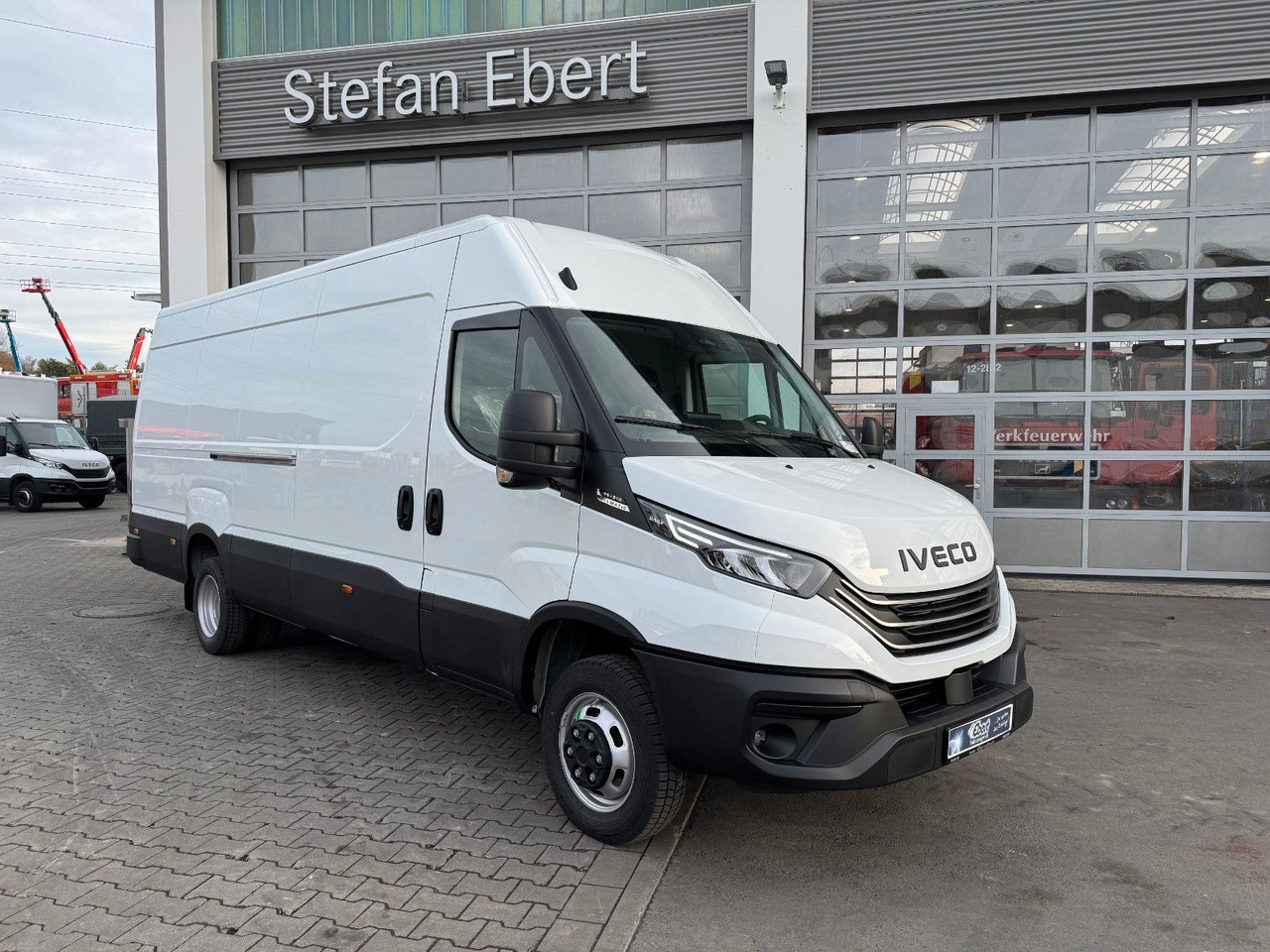 Iveco Daily 35C21 HA8 *R4.100mm*AHK*LED*Automatik* - فان: صورة 1 Iveco Daily 35C21 HA8 *R4.100mm*AHK*LED*Automatik* - فان: صورة 1