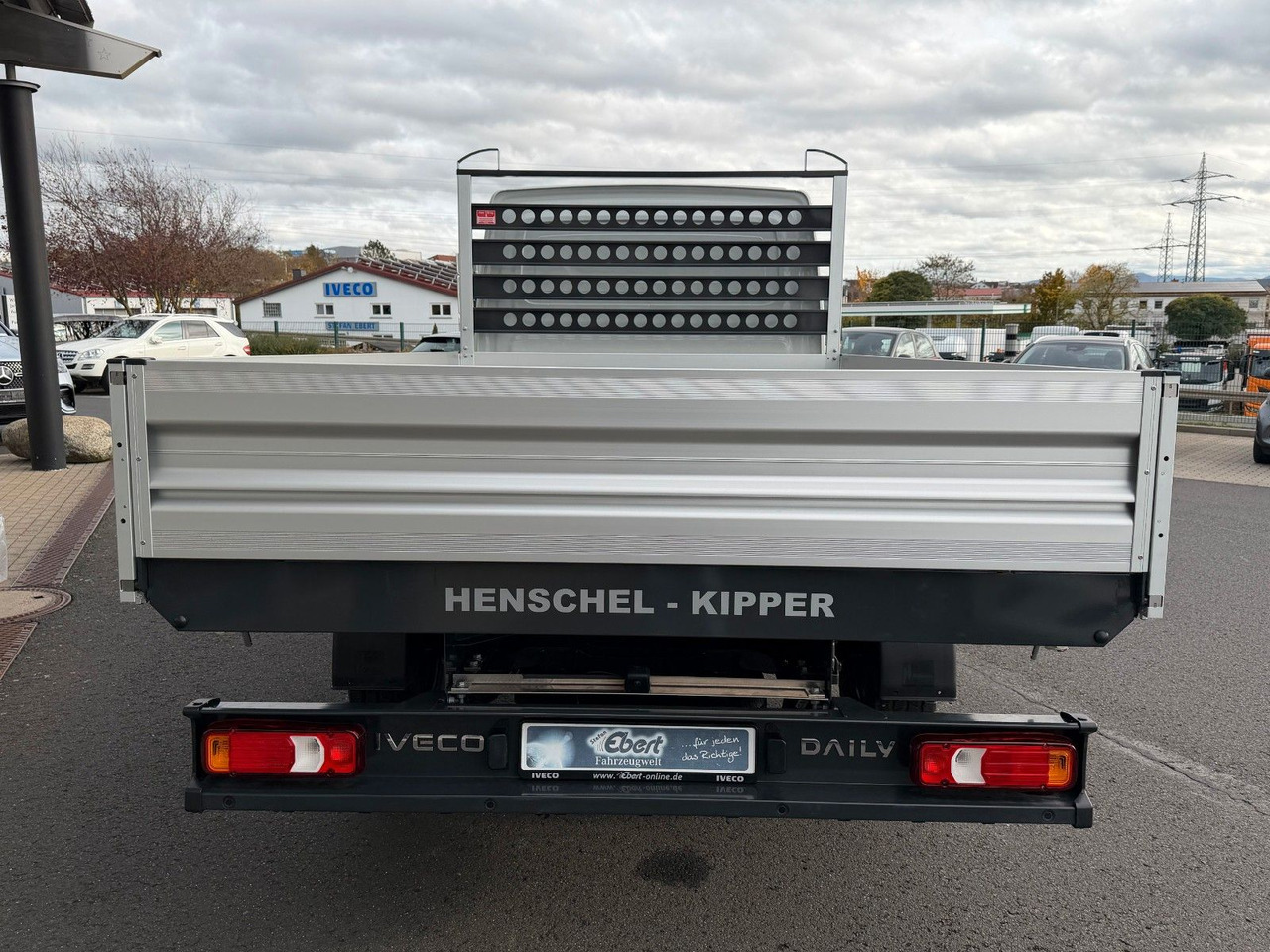 Iveco Daily 35S14 A8*R3.450mm*Automatik*Kamera*2Sitze* - قلاب صغير: صورة 5 Iveco Daily 35S14 A8*R3.450mm*Automatik*Kamera*2Sitze* - قلاب صغير: صورة 5