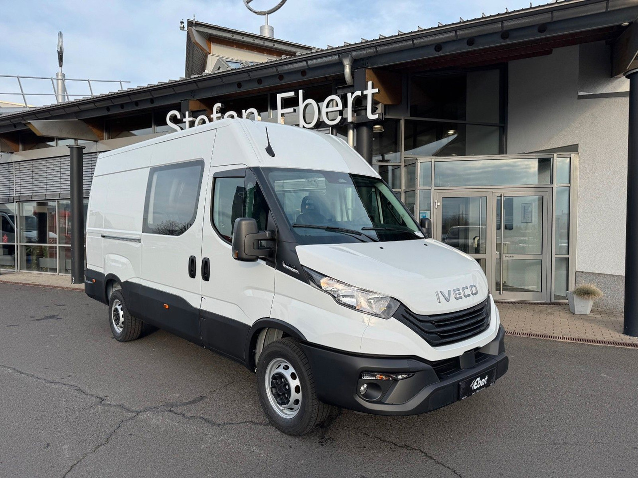 Iveco Daily 35S16 A8 *DoKa*Automatik*AHK*R3.520mm* - فان: صورة 1 Iveco Daily 35S16 A8 *DoKa*Automatik*AHK*R3.520mm* - فان: صورة 1