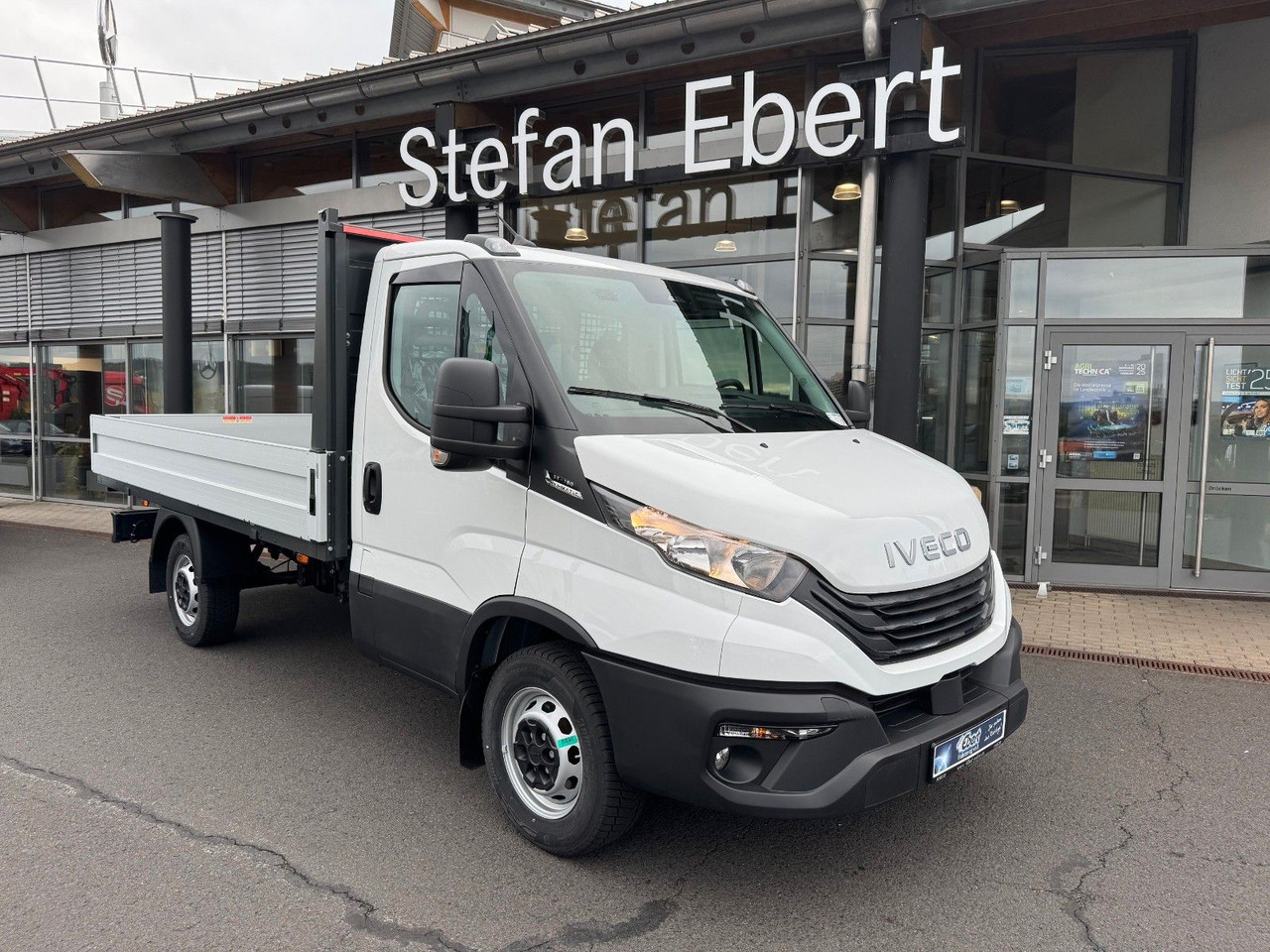 Iveco Daily 35S16 A8 *R3.450mm*Automatik*AHK*Kamera* - شاحنة مفتوحة: صورة 1 Iveco Daily 35S16 A8 *R3.450mm*Automatik*AHK*Kamera* - شاحنة مفتوحة: صورة 1