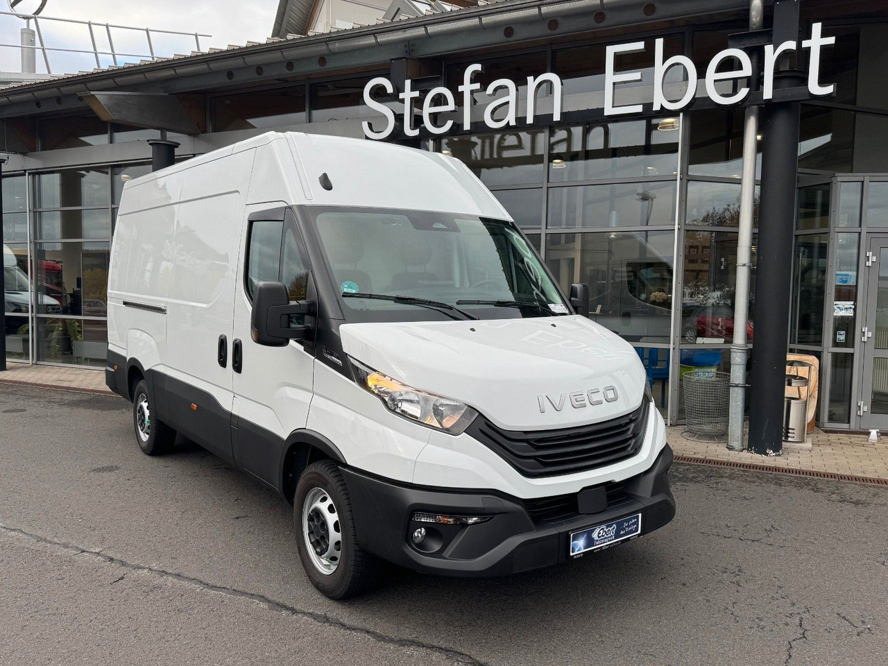 Iveco Daily 35S16 A8 *R3.520mm*Automatik*AHK*ACC* - فان: صورة 2 Iveco Daily 35S16 A8 *R3.520mm*Automatik*AHK*ACC* - فان: صورة 2