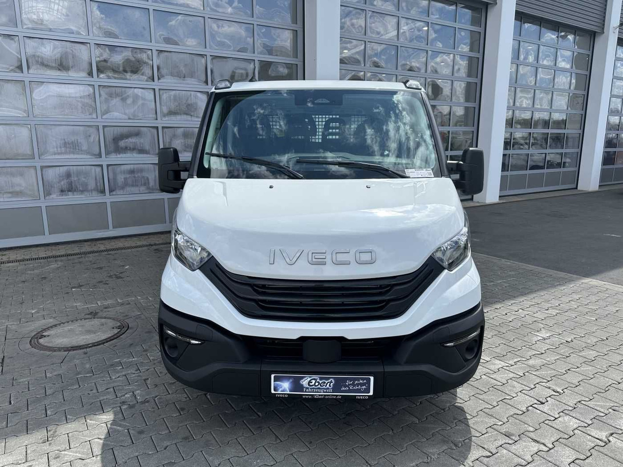 Iveco Daily 35S16 H 3.0L *R3.750mm*AHK*Automatik* 2x - شاحنة مفتوحة: صورة 2 Iveco Daily 35S16 H 3.0L *R3.750mm*AHK*Automatik* 2x - شاحنة مفتوحة: صورة 2