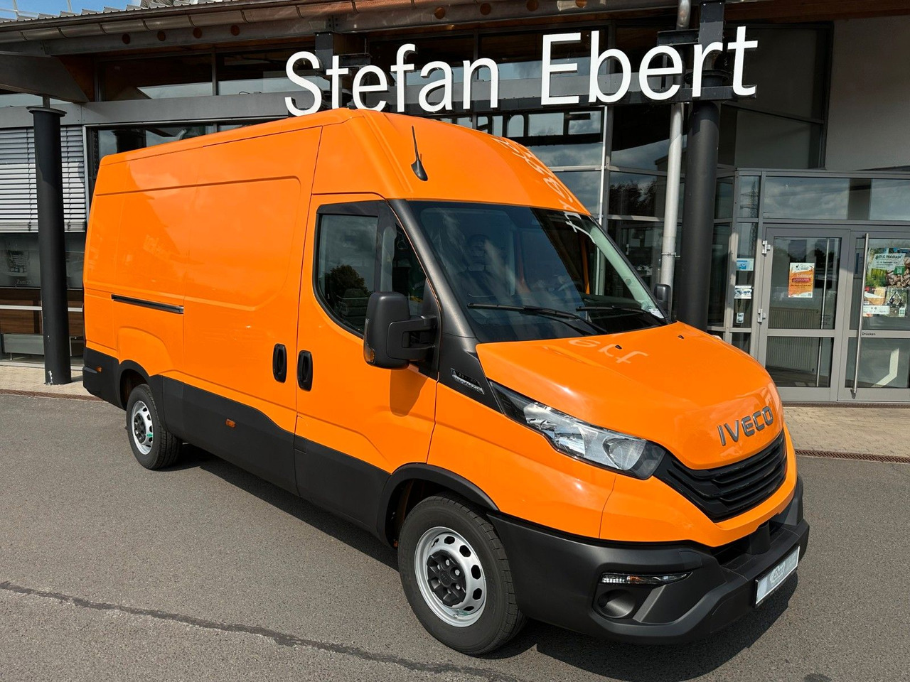 Iveco Daily 35S16 HA8 *R.3520mm*Neues Modell* - فان: صورة 1 Iveco Daily 35S16 HA8 *R.3520mm*Neues Modell* - فان: صورة 1