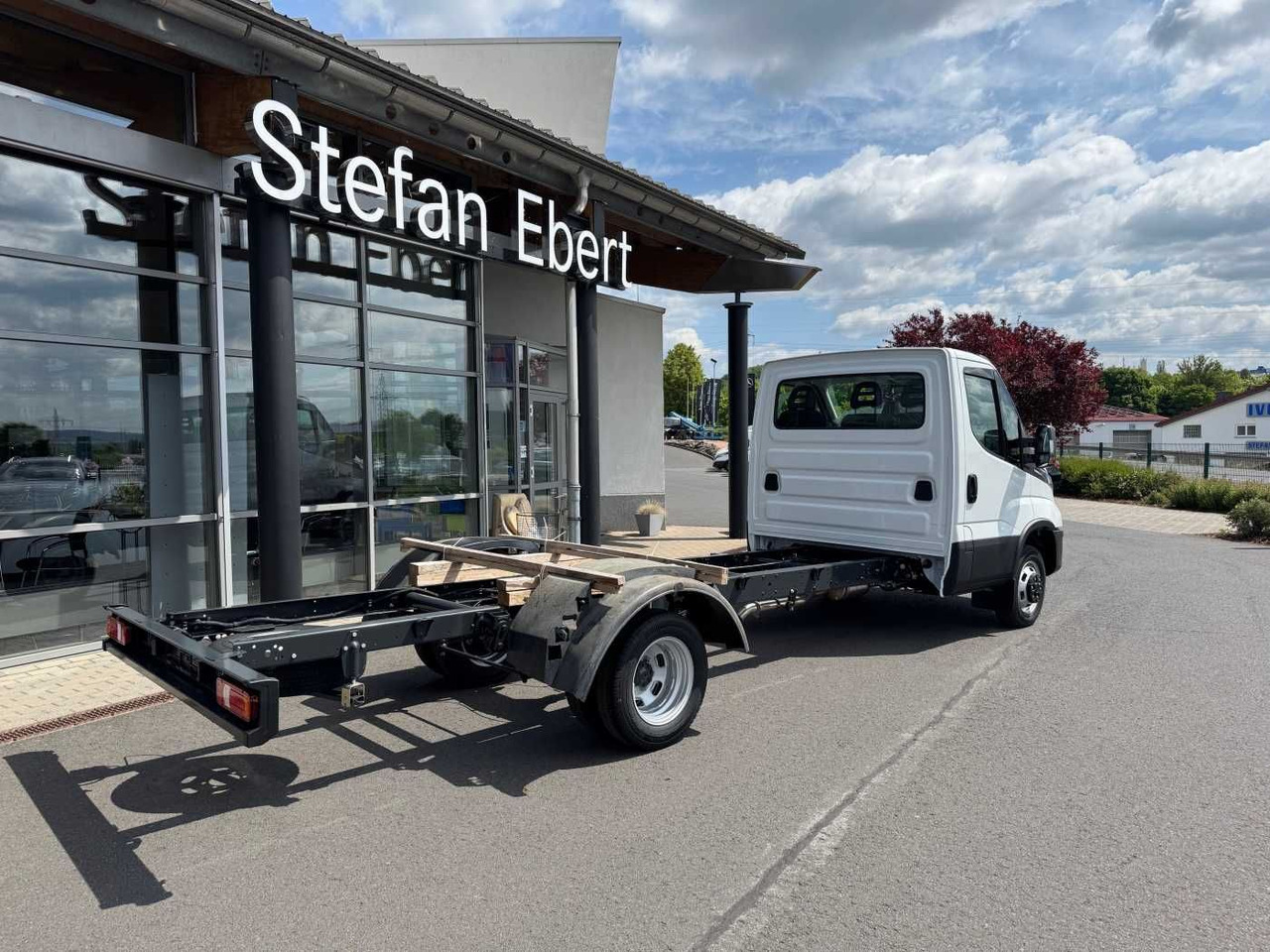 Iveco Daily 50C18 HA8 3.0L *R4.350mm*Klima*Automatik* Iveco Daily 50C18 HA8 3.0L *R4.350mm*Klima*Automatik*: صورة 6 Iveco Daily 50C18 HA8 3.0L *R4.350mm*Klima*Automatik* Iveco Daily 50C18 HA8 3.0L *R4.350mm*Klima*Automatik*: صورة 6