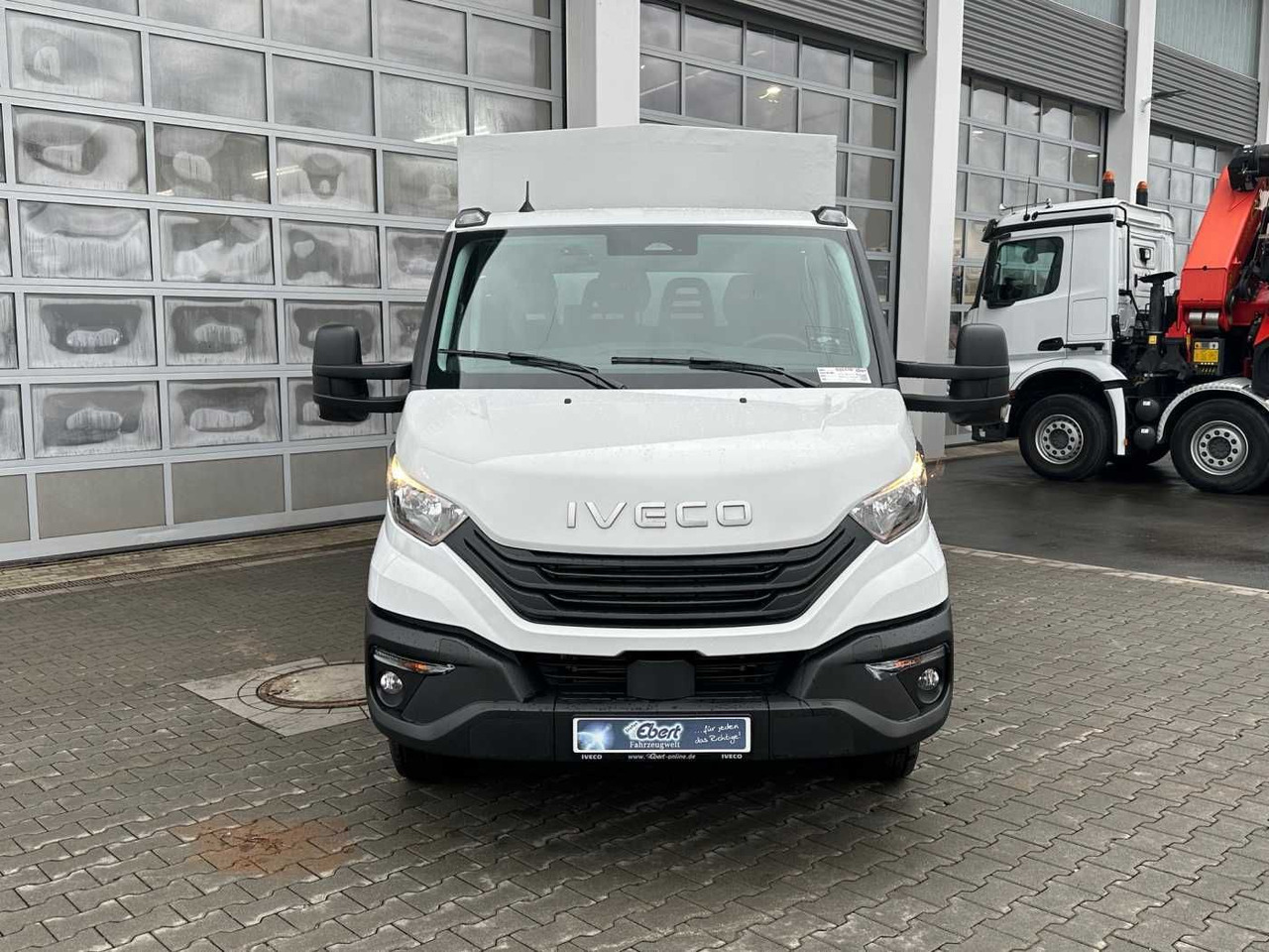 Iveco Daily 50C18H A8 DoKa *AHK*Automatik*7-Sitze* - شاحنة مفتوحة, الشاحنات الصغيرة كابينة مزدوجة: صورة 2 Iveco Daily 50C18H A8 DoKa *AHK*Automatik*7-Sitze* - شاحنة مفتوحة, الشاحنات الصغيرة كابينة مزدوجة: صورة 2