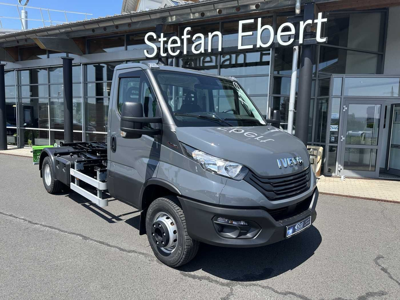 Iveco Daily 70C18 H 3.0L *R3.750mm*AHK*Luft*Sperre* - شاحنة التوصيل: صورة 1 Iveco Daily 70C18 H 3.0L *R3.750mm*AHK*Luft*Sperre* - شاحنة التوصيل: صورة 1
