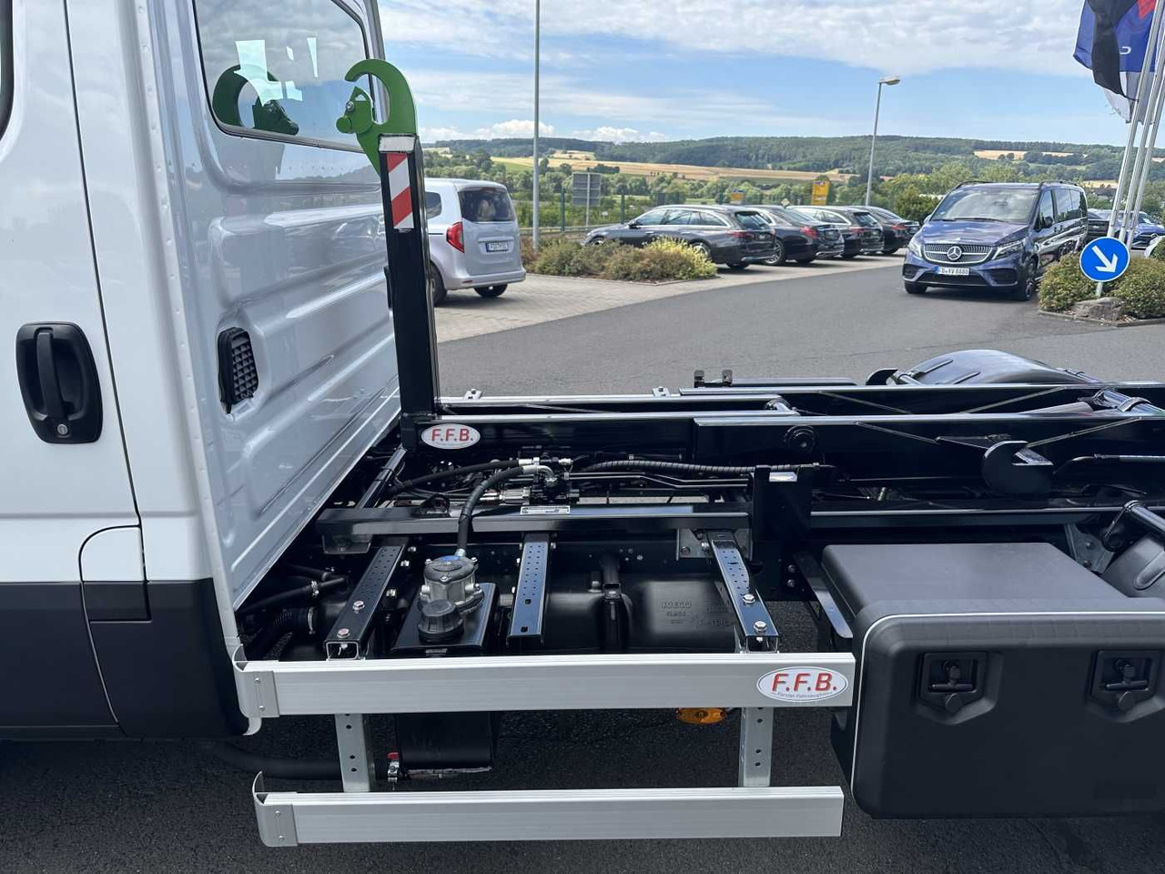 Iveco Daily 70C18 H 3.0L *R3.750mm*AHK*Luft*Sperre* - شاحنة ذات خطاف: صورة 4 Iveco Daily 70C18 H 3.0L *R3.750mm*AHK*Luft*Sperre* - شاحنة ذات خطاف: صورة 4