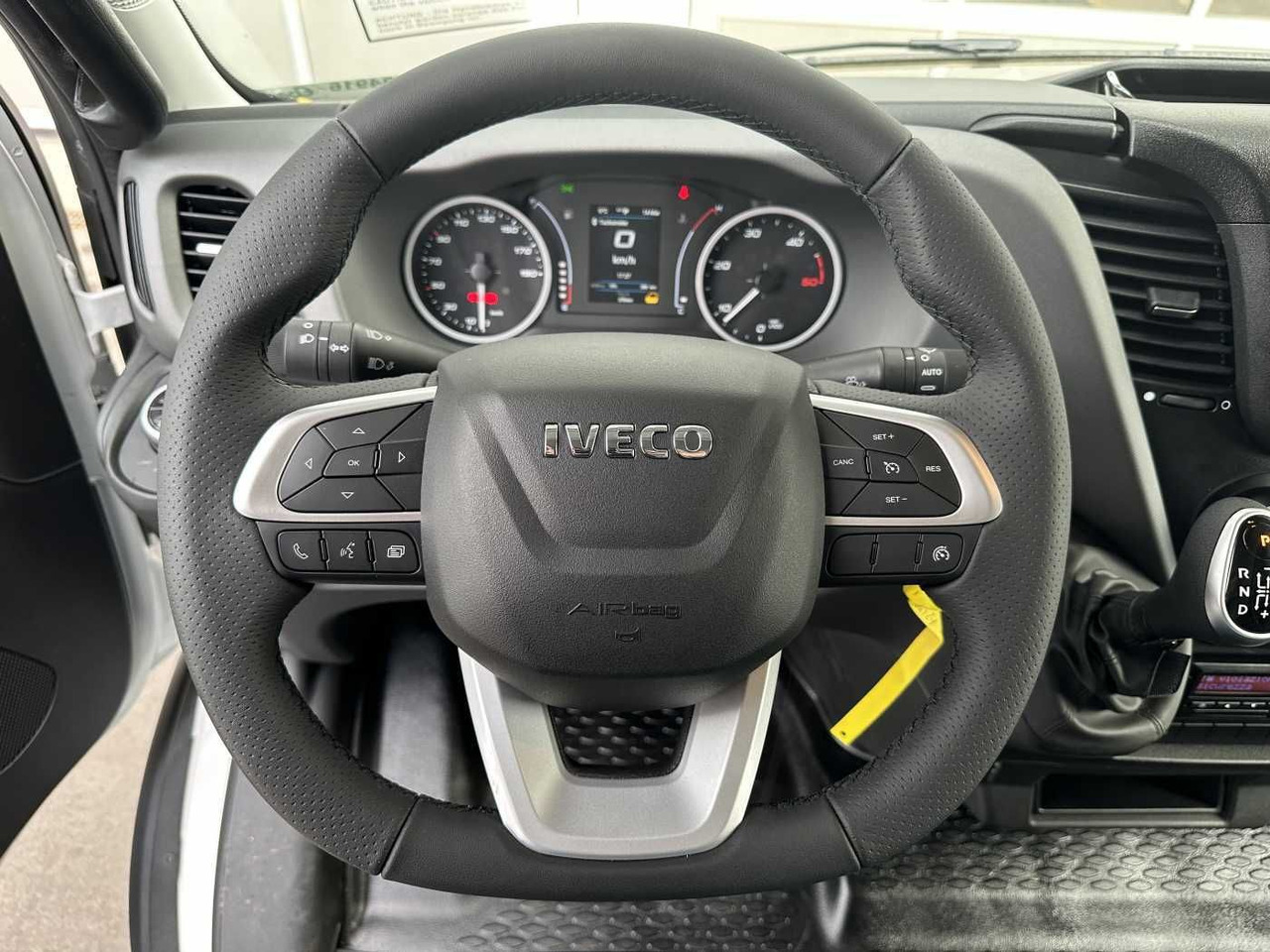 جديدة شاحنة مغلقة الصندوق Iveco Daily 70C18 HA8 *LBW*Schwenkwandkoffer*: صورة 12