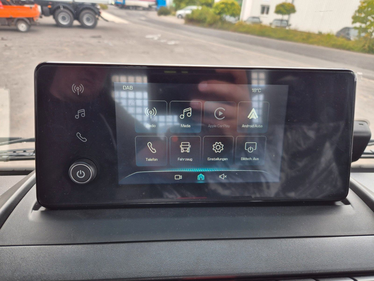 شاحنات مسطحة Iveco Eurocargo ML140E28/P Gerüstbau 3 Sitze AHK Klima: صورة 24