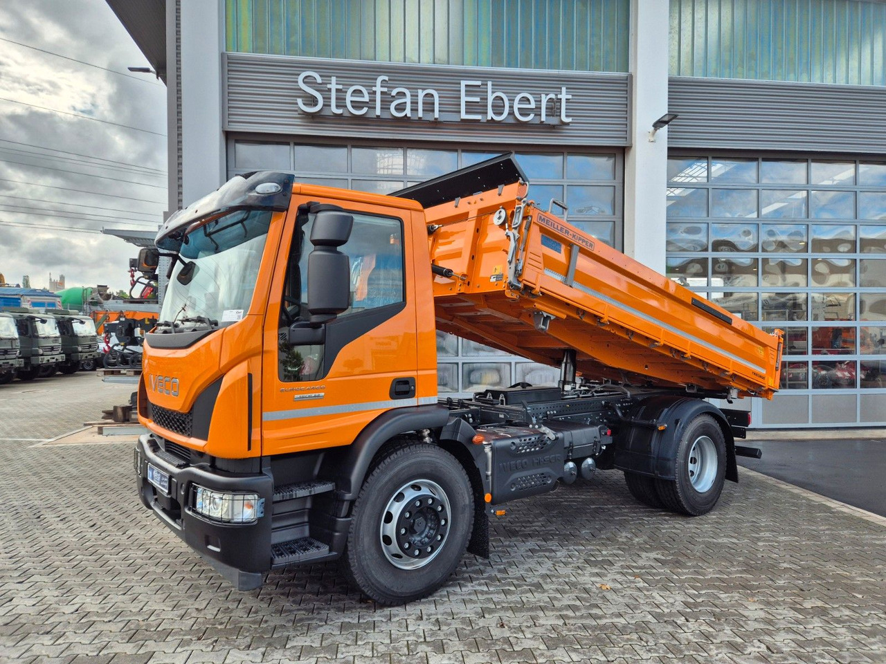 Iveco Eurocargo ML180E32K 4x2 Meiller AHK - شاحنة قلاب: صورة 1 Iveco Eurocargo ML180E32K 4x2 Meiller AHK - شاحنة قلاب: صورة 1