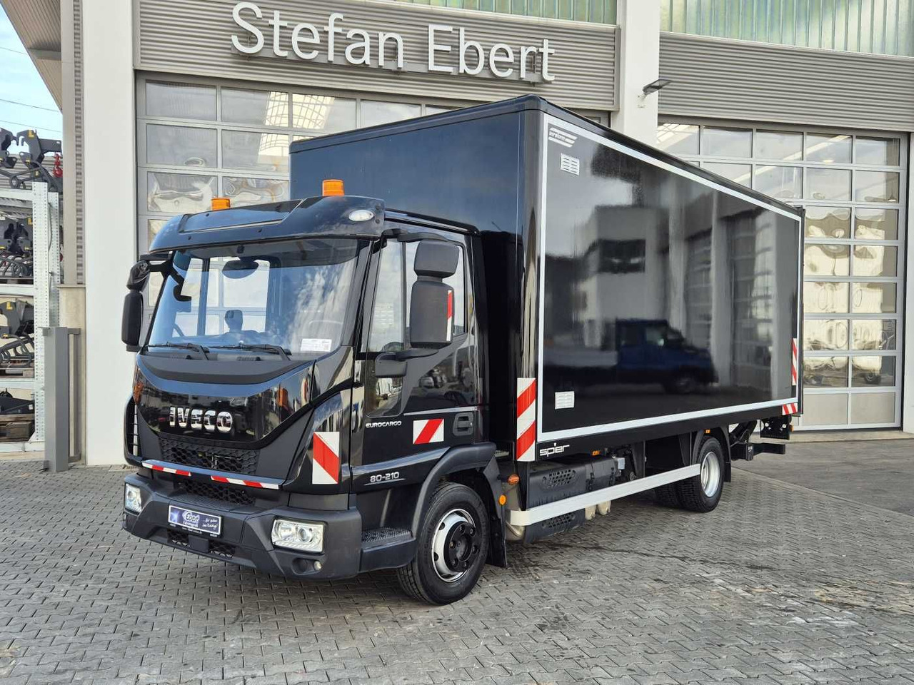 Iveco Eurocargo ML80E21/P LBW Bär 1.500kg 2x AHK - شاحنة مغلقة الصندوق: صورة 1 Iveco Eurocargo ML80E21/P LBW Bär 1.500kg 2x AHK - شاحنة مغلقة الصندوق: صورة 1