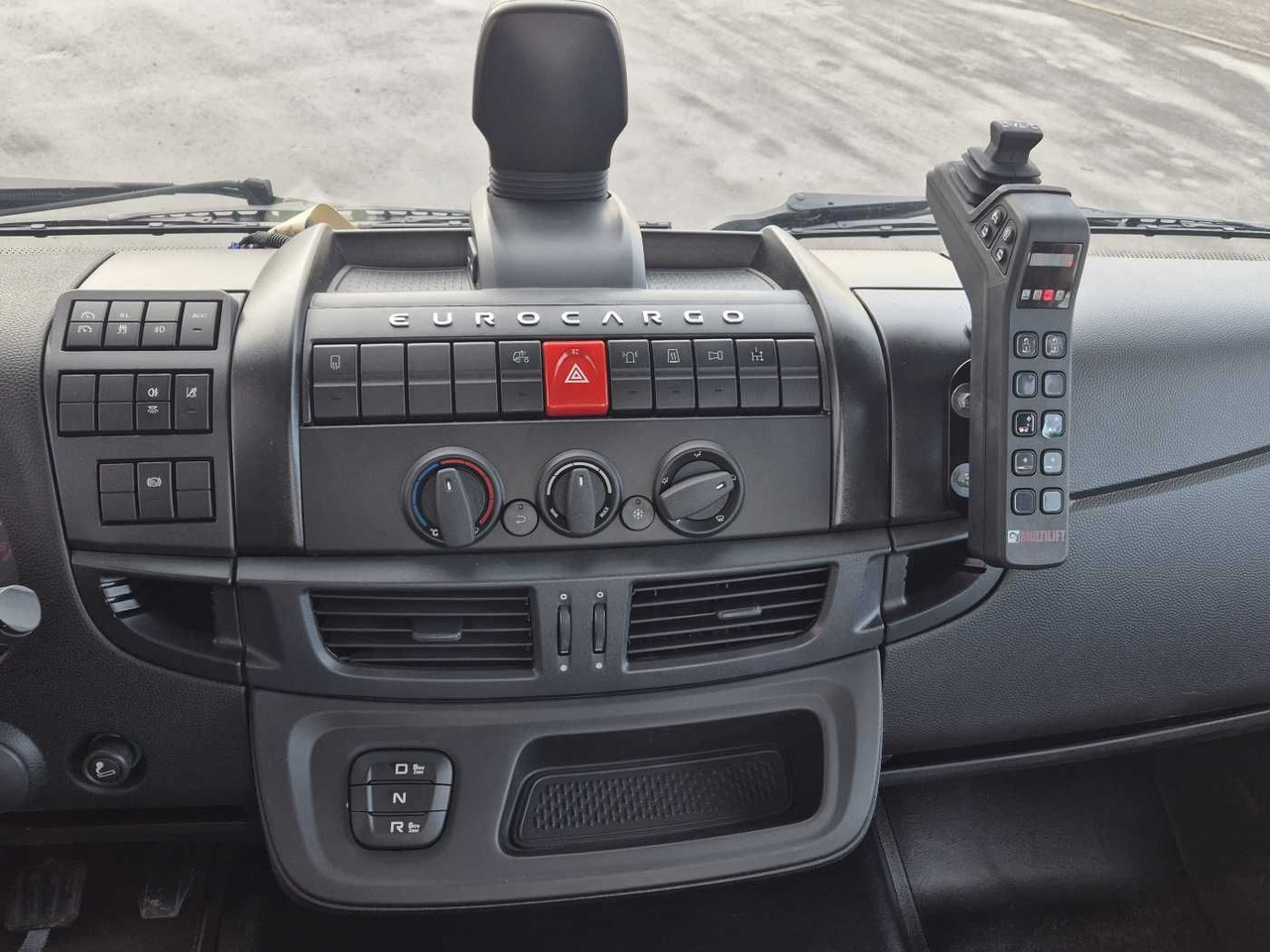جديدة شاحنة ذات خطاف Iveco ML180E32/P HIAB ULT14S51 AHK Standheizung: صورة 14