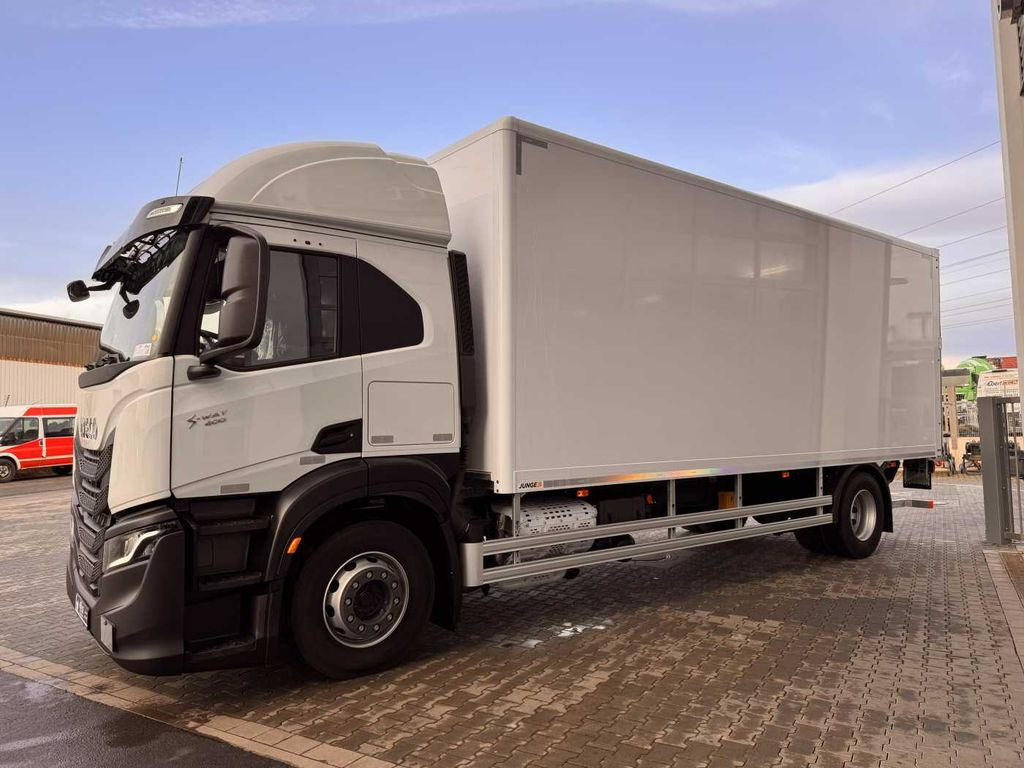 Iveco S-Way AT190S40/P LBW 2.000kg Tür Navi Bett Iveco S-Way AT190S40/P LBW 2.000kg Tür Navi Bett - شاحنة مقفلة: صورة 4 Iveco S-Way AT190S40/P LBW 2.000kg Tür Navi Bett Iveco S-Way AT190S40/P LBW 2.000kg Tür Navi Bett - شاحنة مقفلة: صورة 4