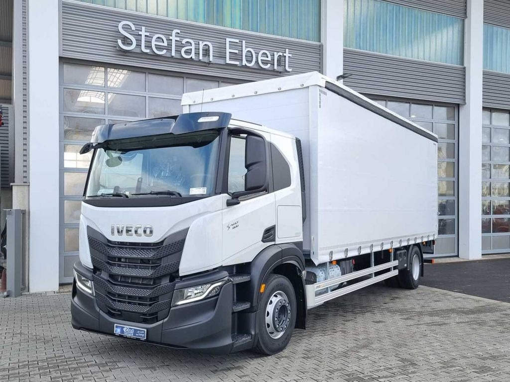 Iveco S-Way AT190S40/P Pritsche/Plane + LBW AHK Navi - شاحنة ستارة: صورة 1 Iveco S-Way AT190S40/P Pritsche/Plane + LBW AHK Navi - شاحنة ستارة: صورة 1