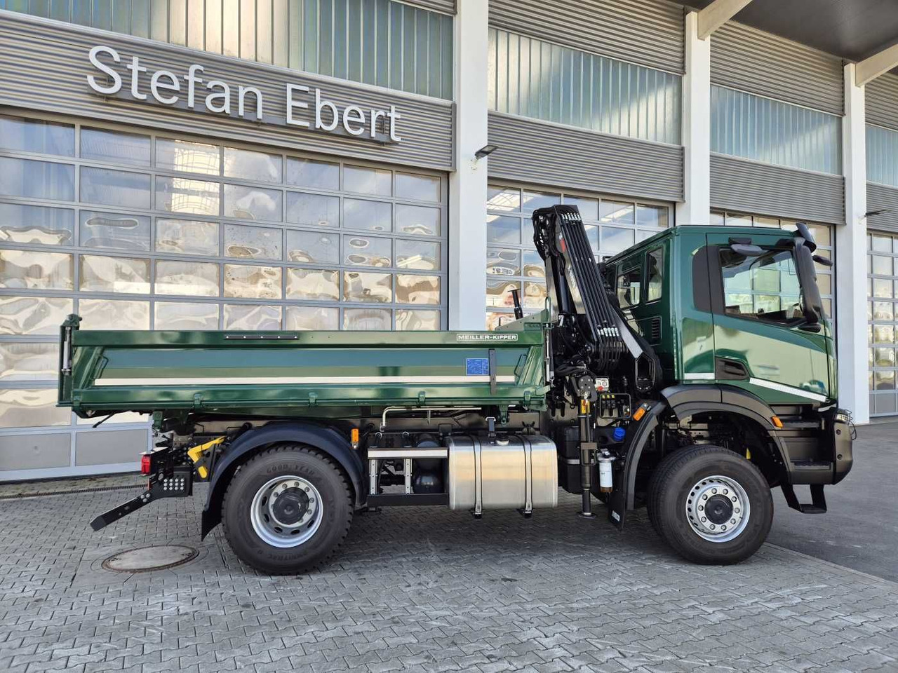 Iveco T-Way AD190T36W/P 4x4 HIAB X-HIDUO 118E-3 Funk - شاحنة قلاب, شاحنة كرين: صورة 5 Iveco T-Way AD190T36W/P 4x4 HIAB X-HIDUO 118E-3 Funk - شاحنة قلاب, شاحنة كرين: صورة 5