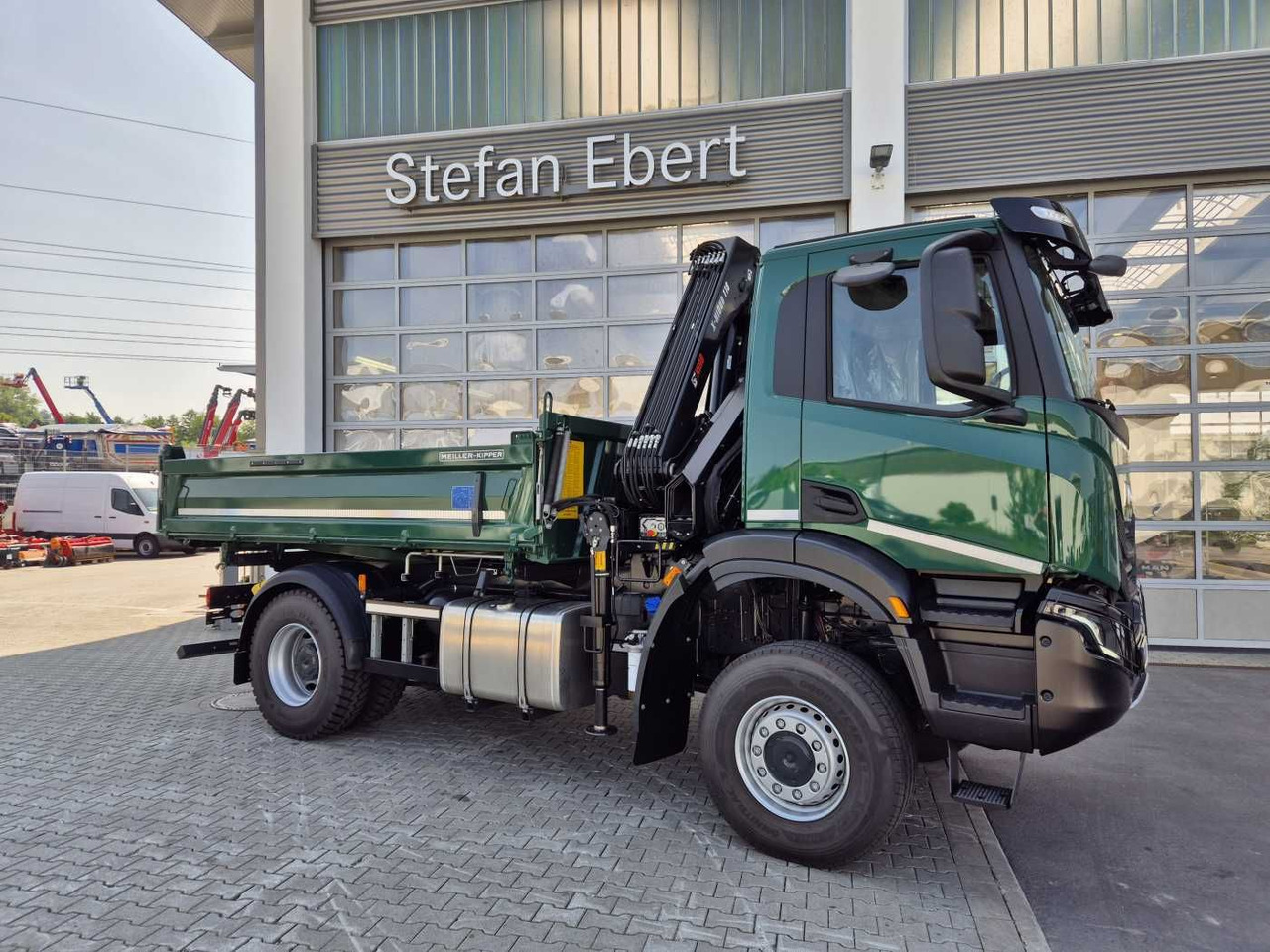 Iveco T-Way AD190T36W/P 4x4 HIAB X-HIDUO 118E-3 Funk - شاحنة قلاب, شاحنة كرين: صورة 3 Iveco T-Way AD190T36W/P 4x4 HIAB X-HIDUO 118E-3 Funk - شاحنة قلاب, شاحنة كرين: صورة 3