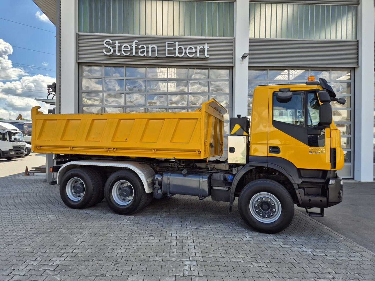 Iveco Trakker AD380T50 6x4 Kipper/SZM Wechselsystem - شاحنة قلاب: صورة 5 Iveco Trakker AD380T50 6x4 Kipper/SZM Wechselsystem - شاحنة قلاب: صورة 5
