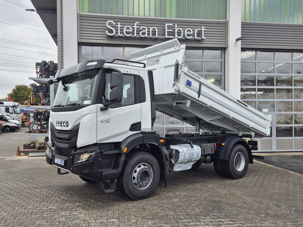 Iveco X-Way AD200X48 HR OFF 4x2 Meiller Intarder 2x - شاحنة قلاب: صورة 1 Iveco X-Way AD200X48 HR OFF 4x2 Meiller Intarder 2x - شاحنة قلاب: صورة 1