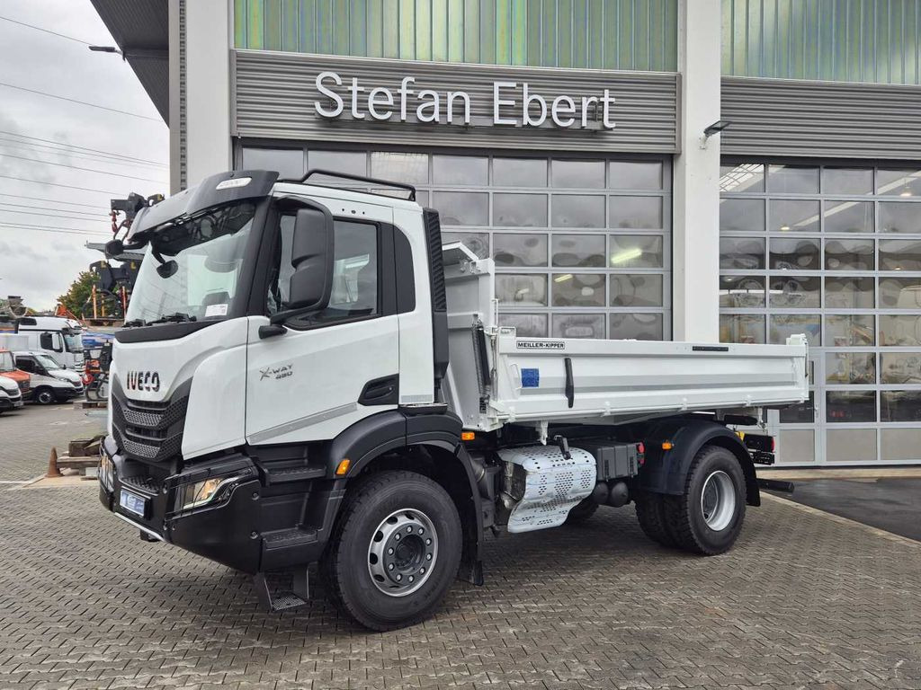 Iveco X-Way AD200X48 HR OFF 4x2 Meiller Intarder 2x - شاحنة قلاب: صورة 4 Iveco X-Way AD200X48 HR OFF 4x2 Meiller Intarder 2x - شاحنة قلاب: صورة 4