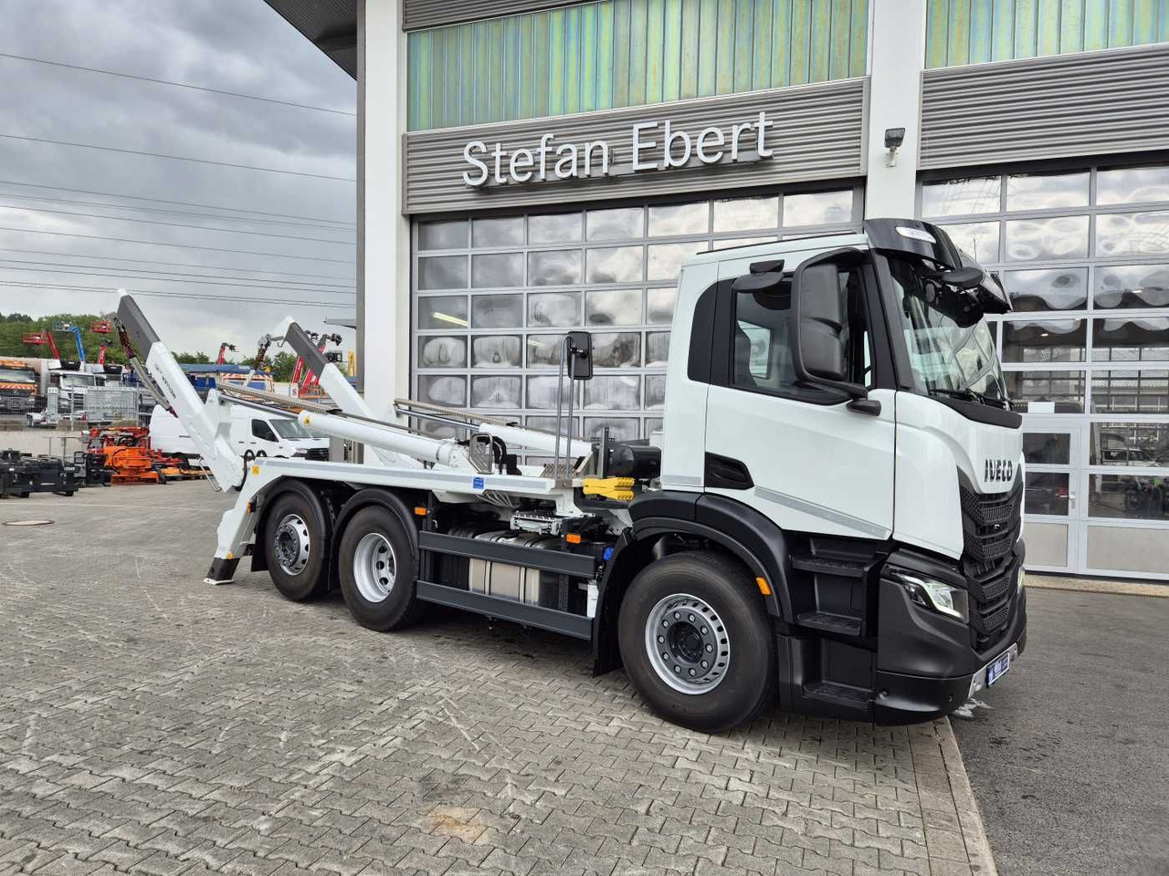 Iveco X-Way AD280X42Y/PS 6x2 Meiller 16. T Funk Lift - شاحنة قلاب: صورة 1 Iveco X-Way AD280X42Y/PS 6x2 Meiller 16. T Funk Lift - شاحنة قلاب: صورة 1