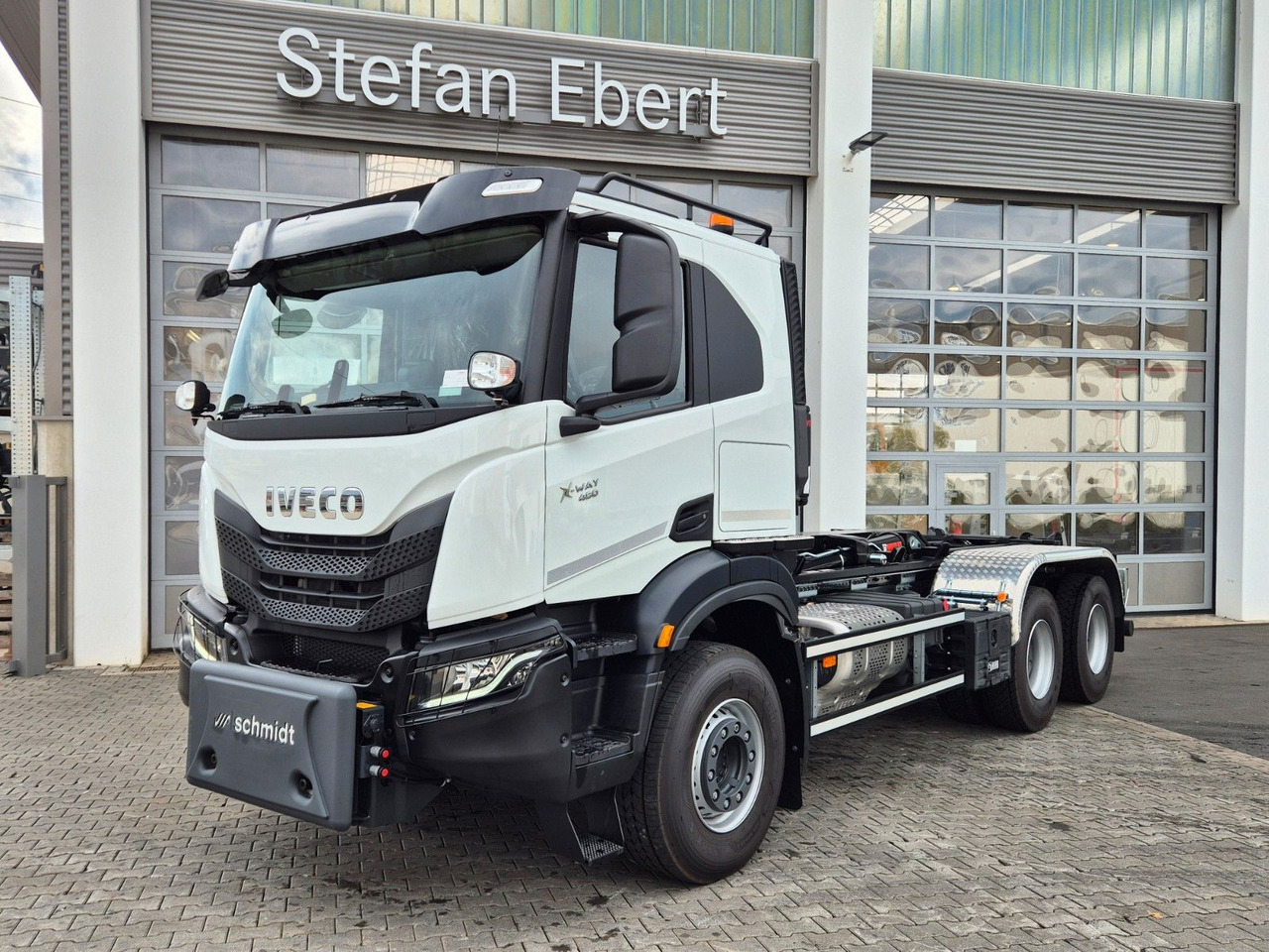 Iveco X-Way AT300X48Z/P HR OFF 6x4 Hiab Winterdienst - شاحنة ذات خطاف: صورة 2 Iveco X-Way AT300X48Z/P HR OFF 6x4 Hiab Winterdienst - شاحنة ذات خطاف: صورة 2