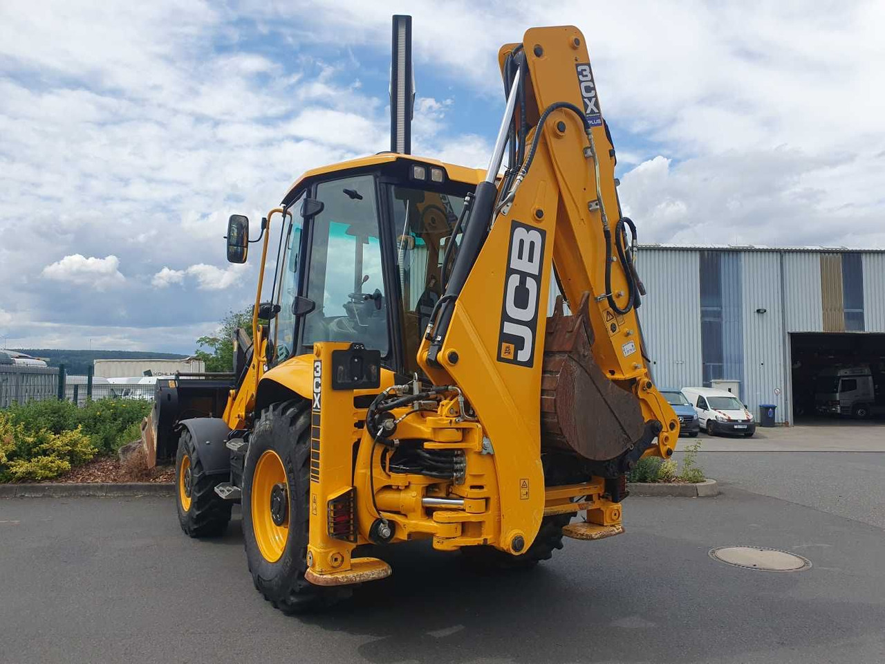 JCB 3CX / Gabel & 4in1 Schaufel / nur 1.561h / 2022 - آليات: صورة 3 JCB 3CX / Gabel & 4in1 Schaufel / nur 1.561h / 2022 - آليات: صورة 3