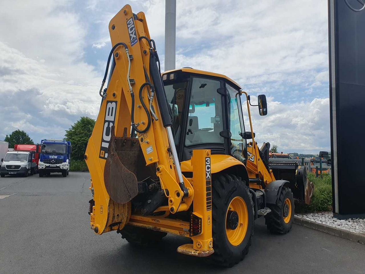 JCB 3CX / Gabel & 4in1 Schaufel / nur 1.561h / 2022 - آليات: صورة 5 JCB 3CX / Gabel & 4in1 Schaufel / nur 1.561h / 2022 - آليات: صورة 5