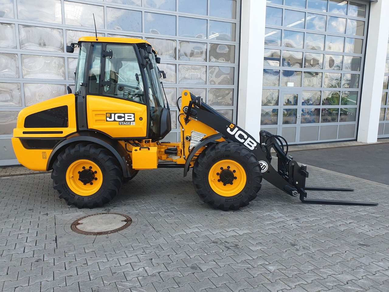 JCB 409 SV / Neufahrzeug / Gabel - اللودر بعجل: صورة 2 JCB 409 SV / Neufahrzeug / Gabel - اللودر بعجل: صورة 2